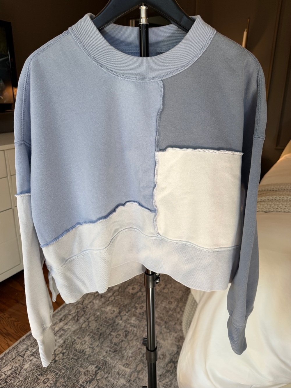 Abercrombie & Fitch Soft A&F Patchwork Crewneck Sweatshirt Blue White S
